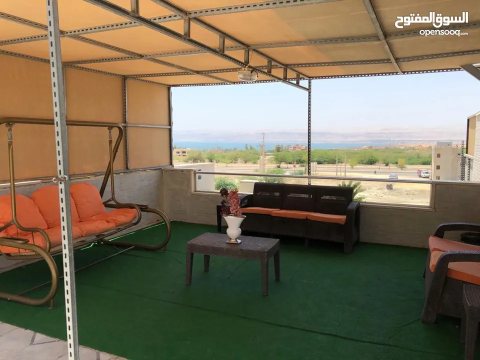 فيلا مفروشه  للايجار في البحر الميت شارع الفنادقمع بركه مدفيه