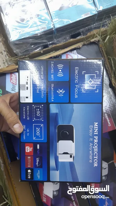 بروجكتر عرض المسرح المنزلي تقنية HD بمساحة تصل 120أنش