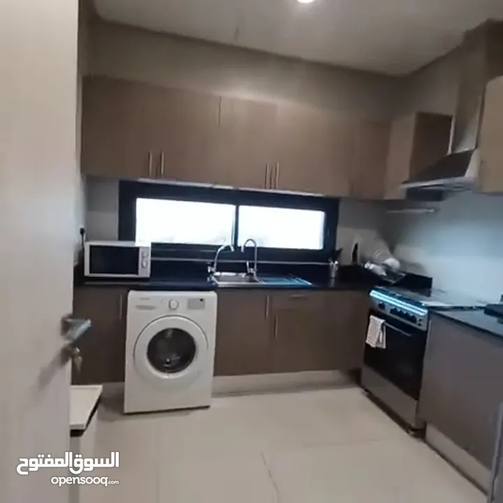 شقه مؤثثه كامل للأيجار الشهري