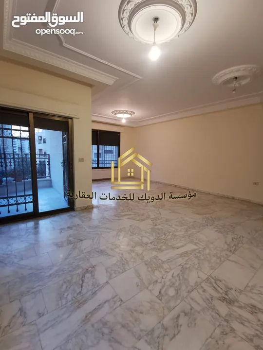 شقة مميزة - ضاحية الرشيد - 4نوم 2ماستر - 250م - قرب الخدمات العامة