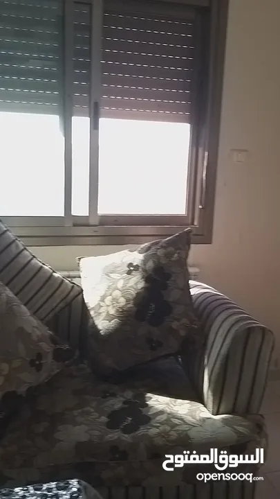 شقة مفروشة للبيع في رام الله