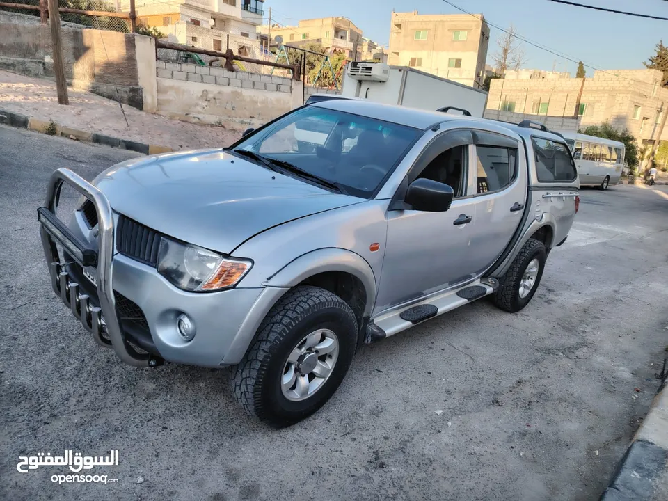 بكب ميتسوبيشي L200 2007 نضيف جدا