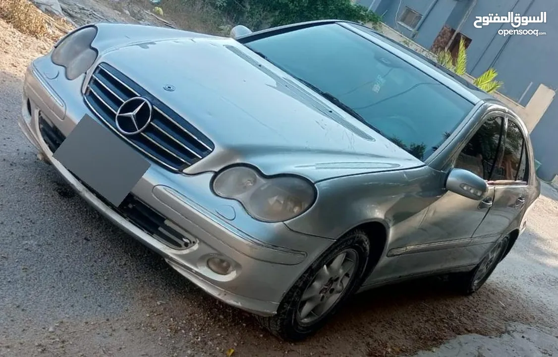 مرسيدس بنز 2003 C220 السعر 40الف كاش