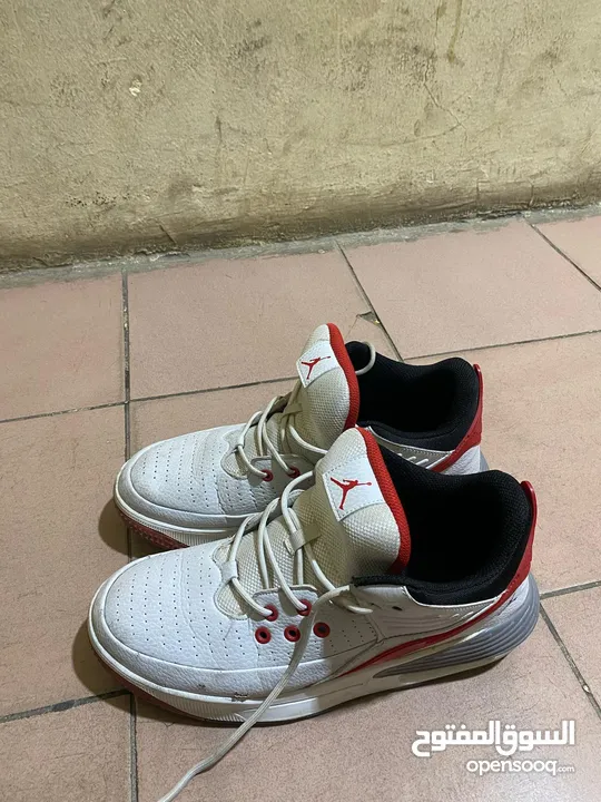 للبيع Jordan Max Aura 5