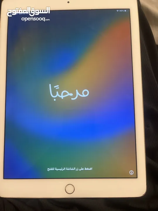 ipad used the only problem is the on in the 3rd picture can be fixed in a mobile store