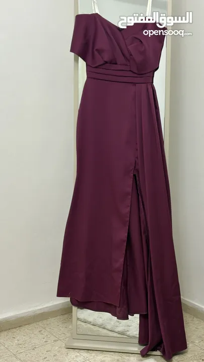 فستان رسمي off shoulder