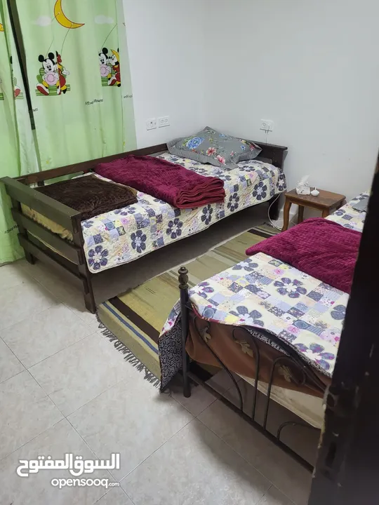 شقتين مفروشات بالكامل في الطيرة دوار نبيل عمرو مباشرة من المالك للبيع 155 ألف دولار كوشان طابو 2