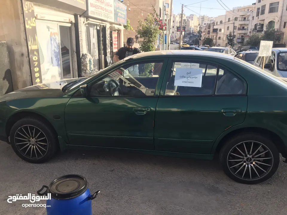 جلنت ثنين جيد السياره صله على النابي ولا في خربوش لا البيع 3300