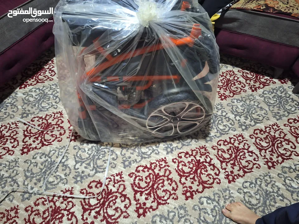 كرسي كهرباءي متحرك