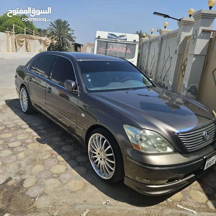 لكزس 430 نظيف 2004