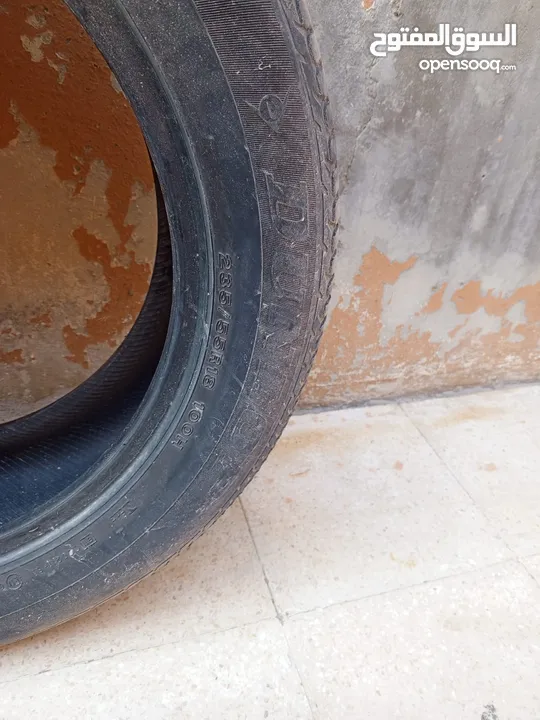 كوشوك عدد 2 دانلب قياس 235/55R18 كثر من نص عمر