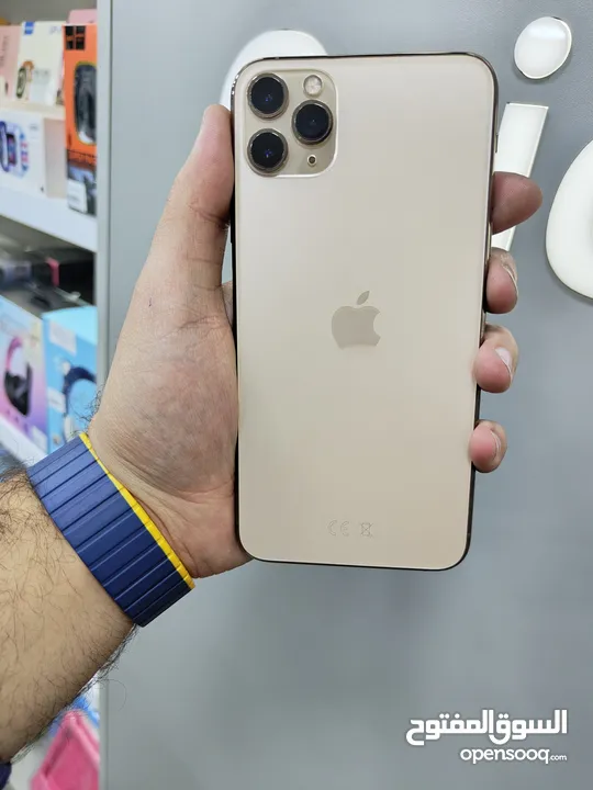 IPHONE 11 PRO MAX ( 256GB ) USED /// ايفون 11 برو ماكس ذاكرة 256 مستعمل وكاله