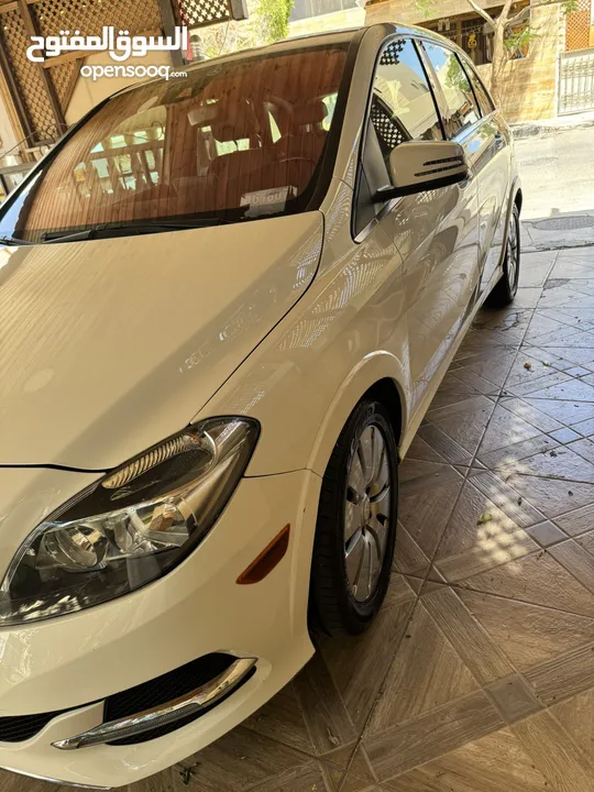 مرسيدس B250e كهرباء