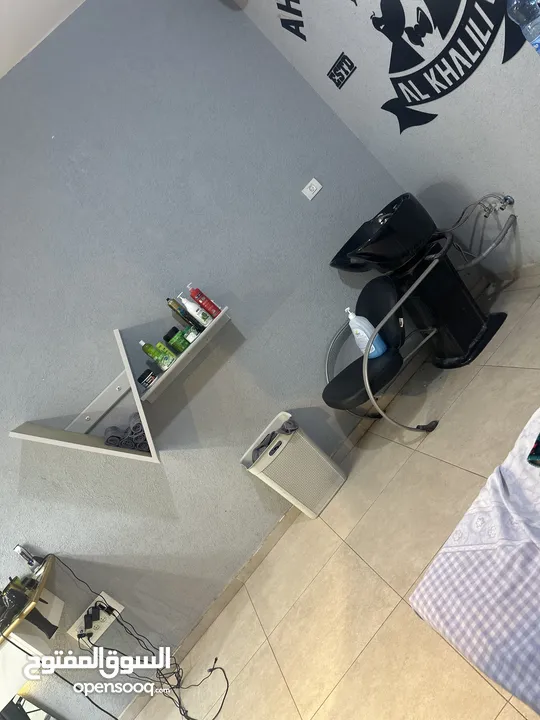 ديكور صالون حلاقة كامل للبيع