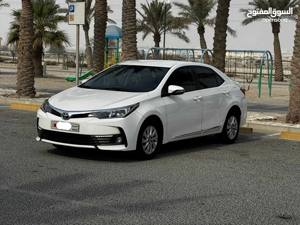 For Sale: Toyota Corolla XLI 2018 (White)