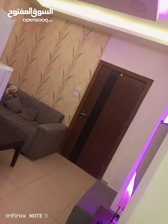 استديوهات مشكله غرفه نوم صالون مفروش بل كامل الاجره 300