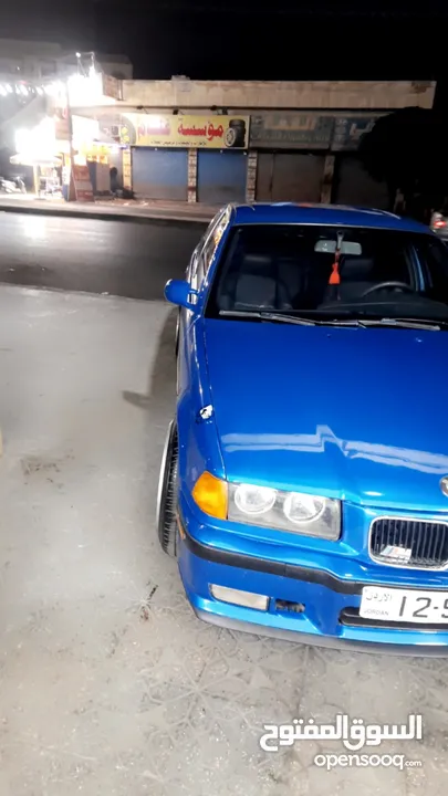 بي ام وطواط E36