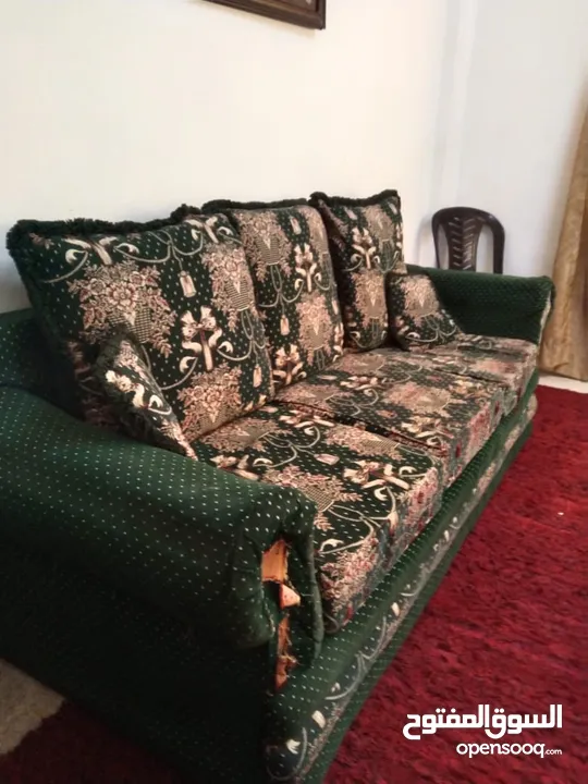غرفة نوم وطقم مورس وطقم كنب للبيع