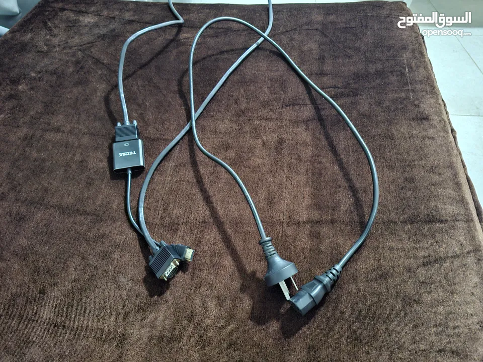 كيبورد وماوس + شاشة + تحويلة HDMI