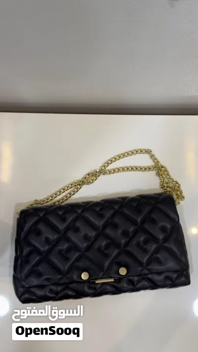 Luxury hand bag