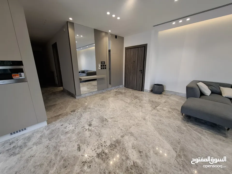 شقة مفروشة للإيجار  ( Property 42970 )-175063743