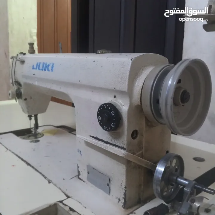 ماكنه خياطه JUKI صناعيه مستعمله بدون ماتور