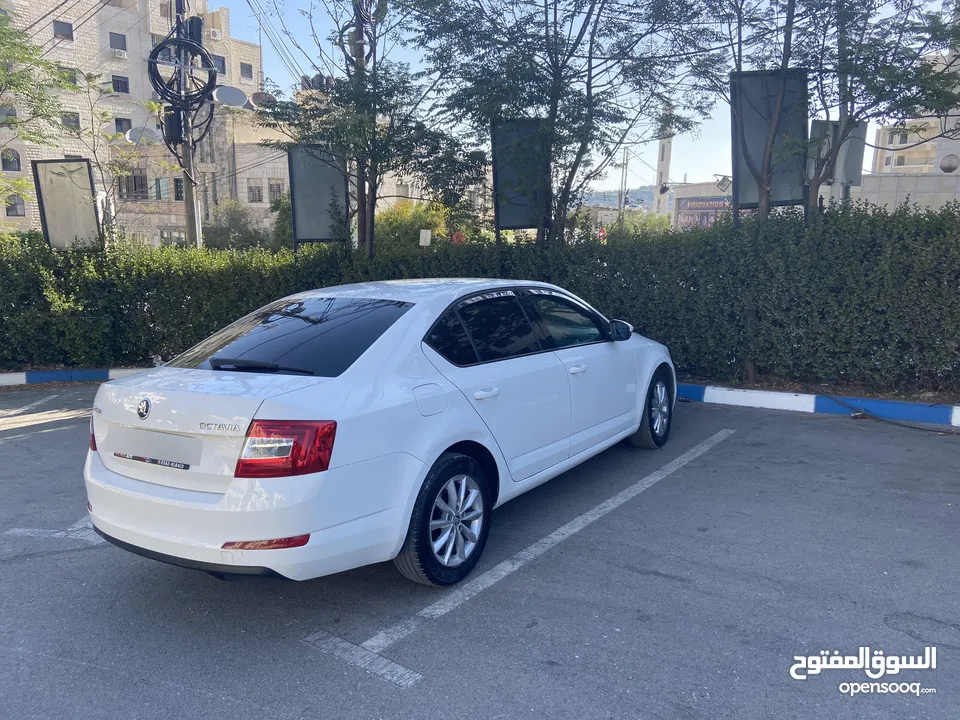 سكودا اوكتافيا