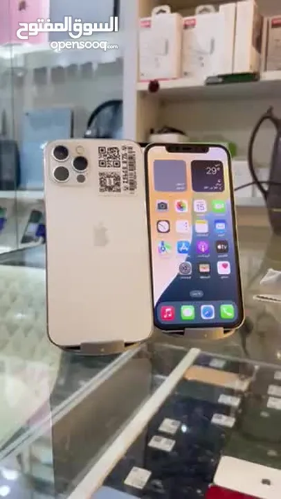 iPhone 12 Pro 256GB / Battery : 86% - 90%