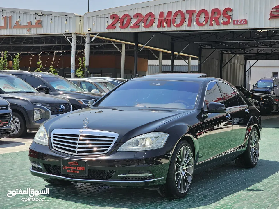 MERCEDES S500 2011 - excellent condition