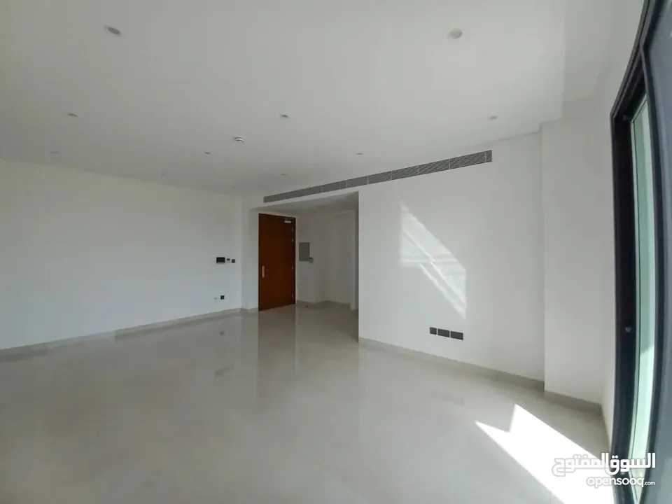 1BHK apartment for sale in Lagoon almouj شقة للبيع الموج