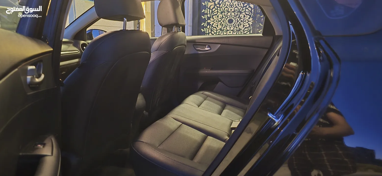 Kia K3 2019 لون اسود ميتلك مميز فل كامل فحص كامل ولا ملاحظة