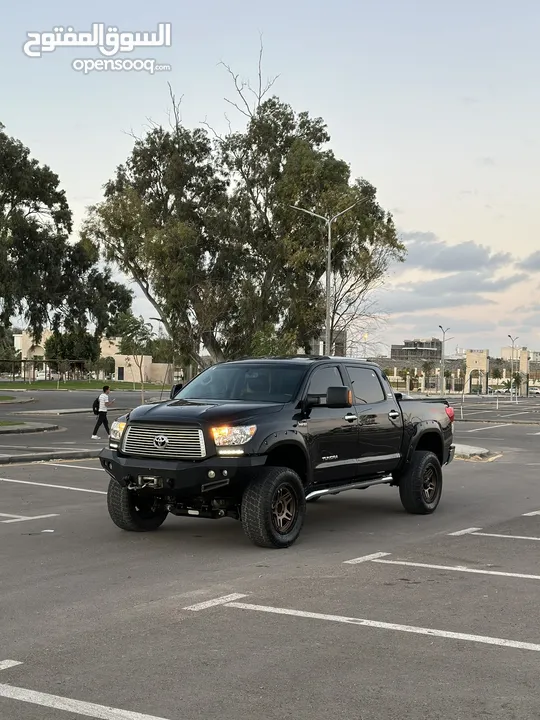 2010 Tundra Platinum اقرا لوصف