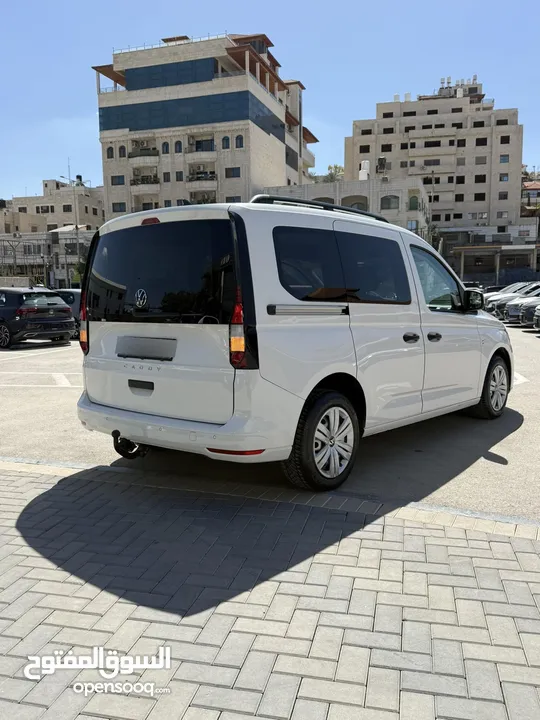 فولكس فاجن كادي ترخيص 2023/ركاب 6+1 محرك 2000 ديزل  جير عادي