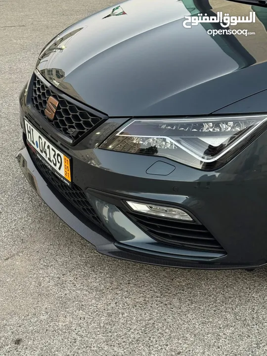 انظف كوبرا في الضفة - سعر مغري جدا - ستاندرد جميع إضافاتها اصل الشركة - كيت كاربون من الشركة كامل