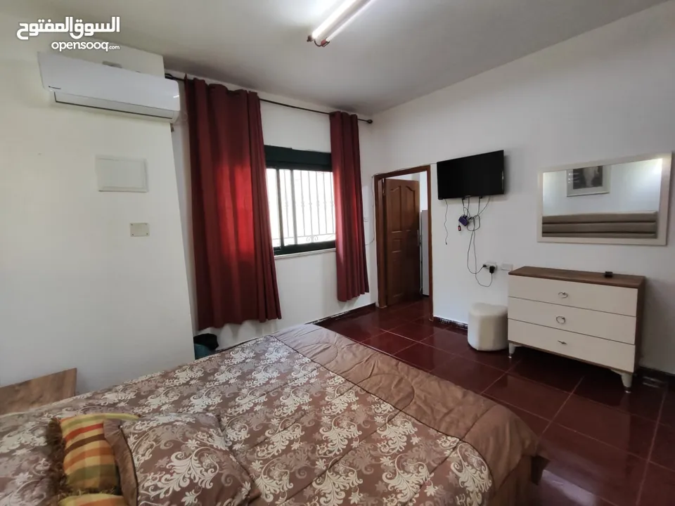 استديو مفروش للإيجار في عين مصباح قرب بنك فلسطين المركزي