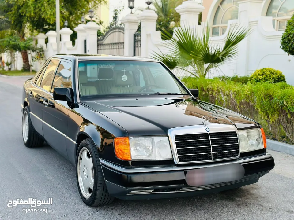 Mercedes Benz E200 Classic Edition  Year-1993 Model.Very well maintained car in excellent condition