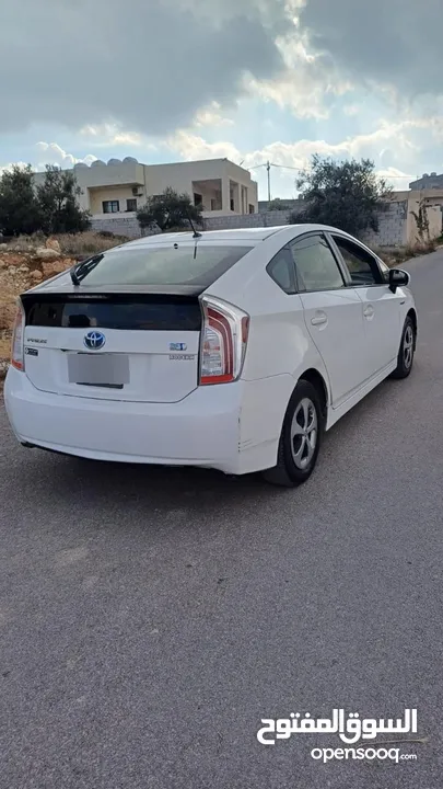 تيوتا بريوس 2012 كرت ابيض بسعر مميز جدا