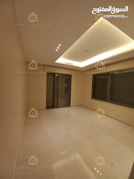 روف جديد لم يسكن مع ترسات بإطلالــــه بانوراما