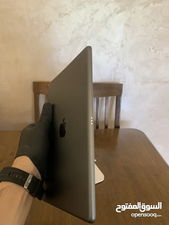 للبيع: iPad الجيل الثامن (iPad 8) – 32GB