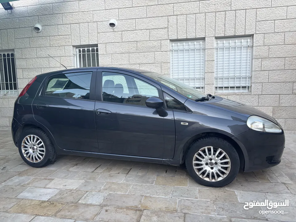 Fiat Grand Punto 2010 for Sale ‎فيات جراند بونتو 2010 بحالة ممتازة
