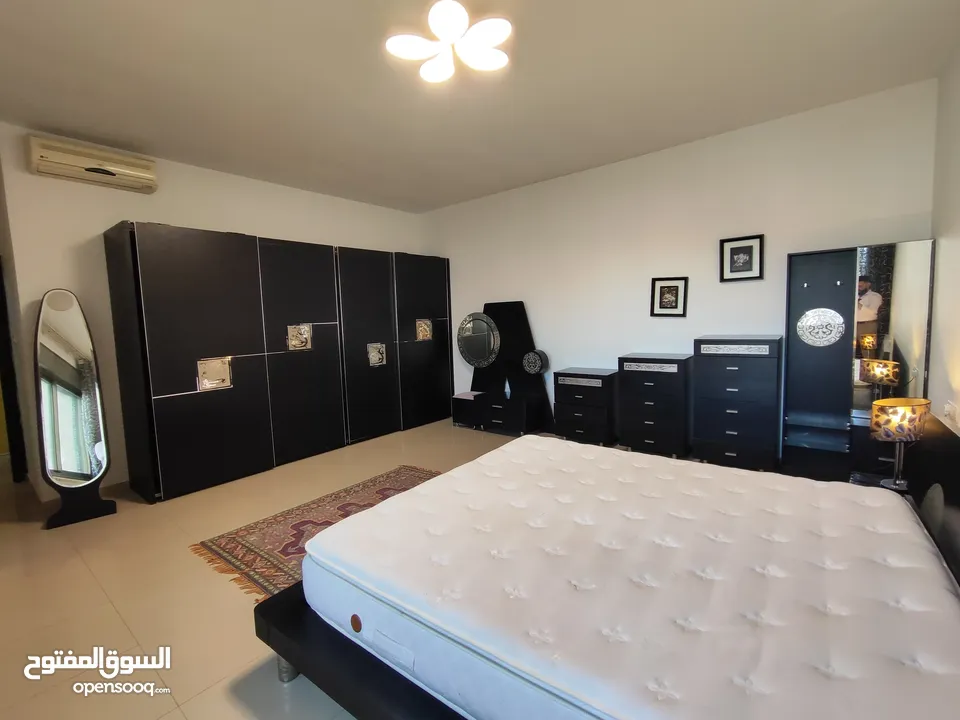 شقة كلاسيكية مفروشة للإيجار في عين مصباح