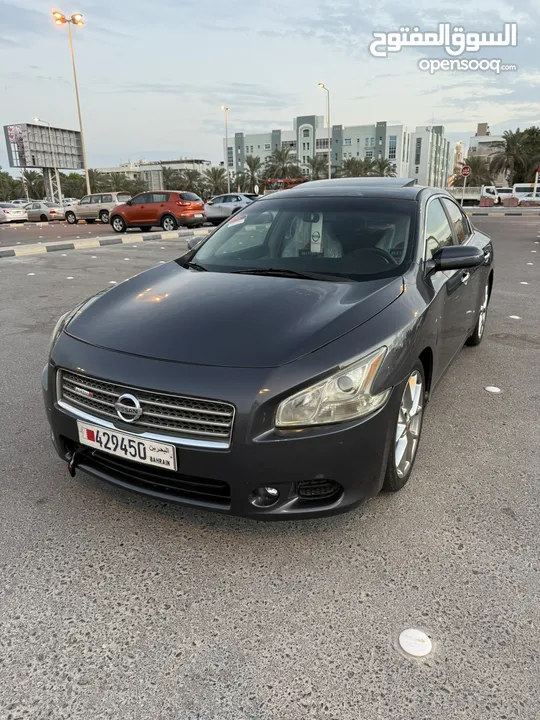 Nissan Maxima 2010