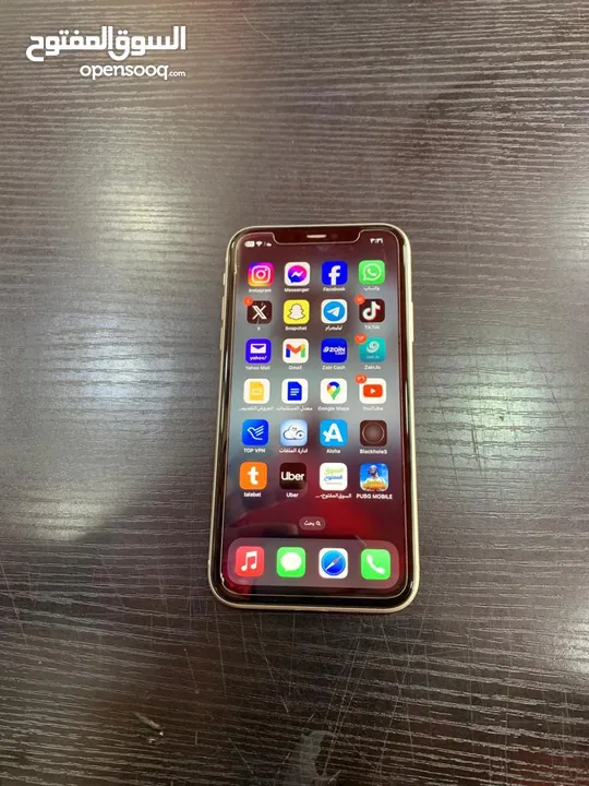 ايفون 11 وكاله مغير شاشة فقط gx  128 جيجا بطاريه 76  150د