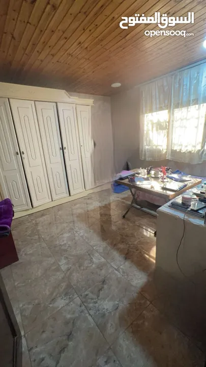 شقق للبيع بيت للبيع