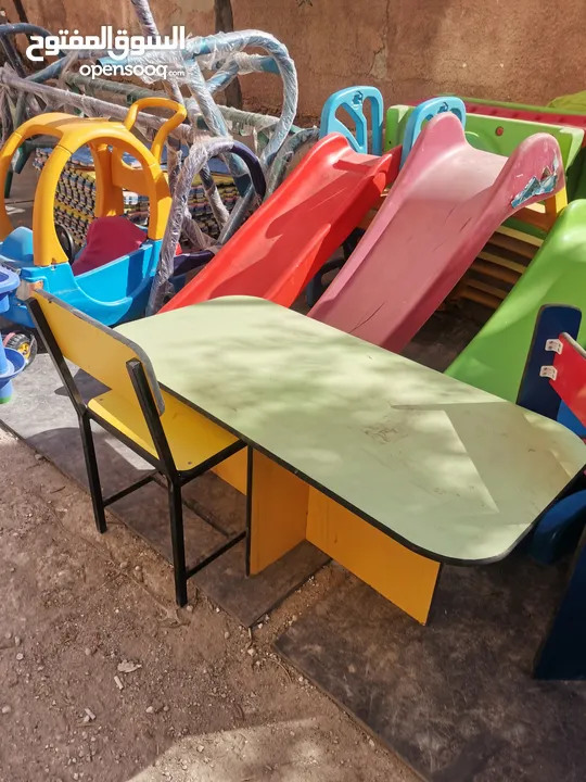 شروة كراسي محاضرات مستعمل