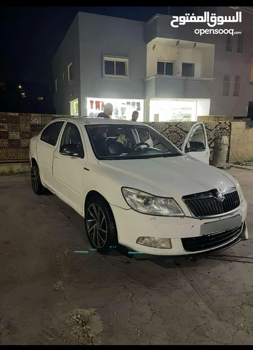 سكودا رمش 2010