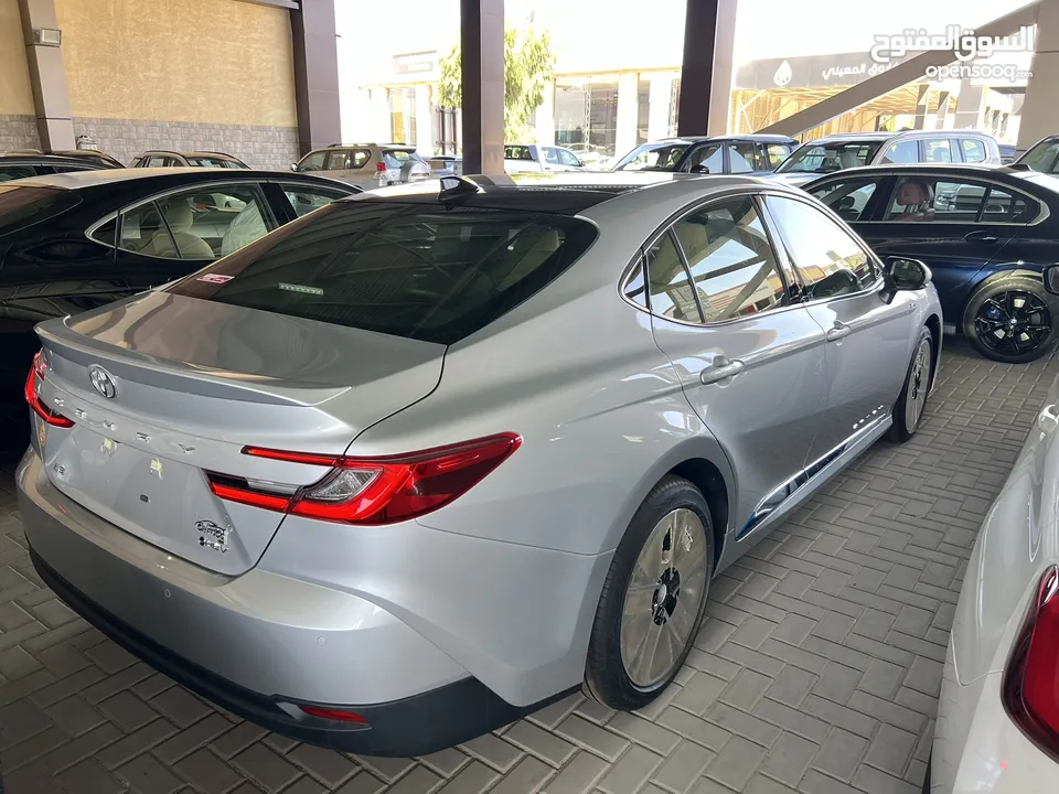 TOYOTA CAMRY 2025 ( معرض الحضر )