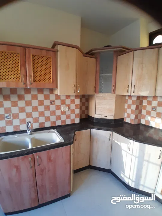 شقة للإيجار