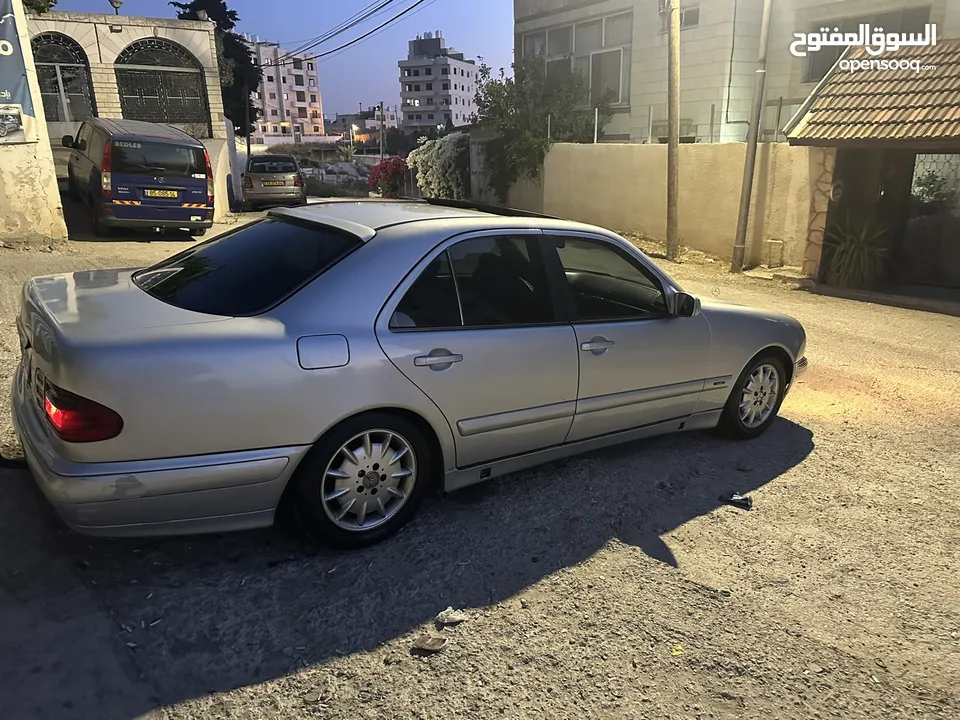 Mercedes W210 e220 cdi 2002