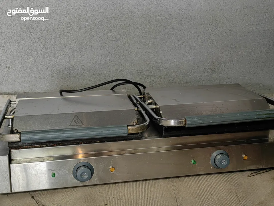 توست الماني عينتين
